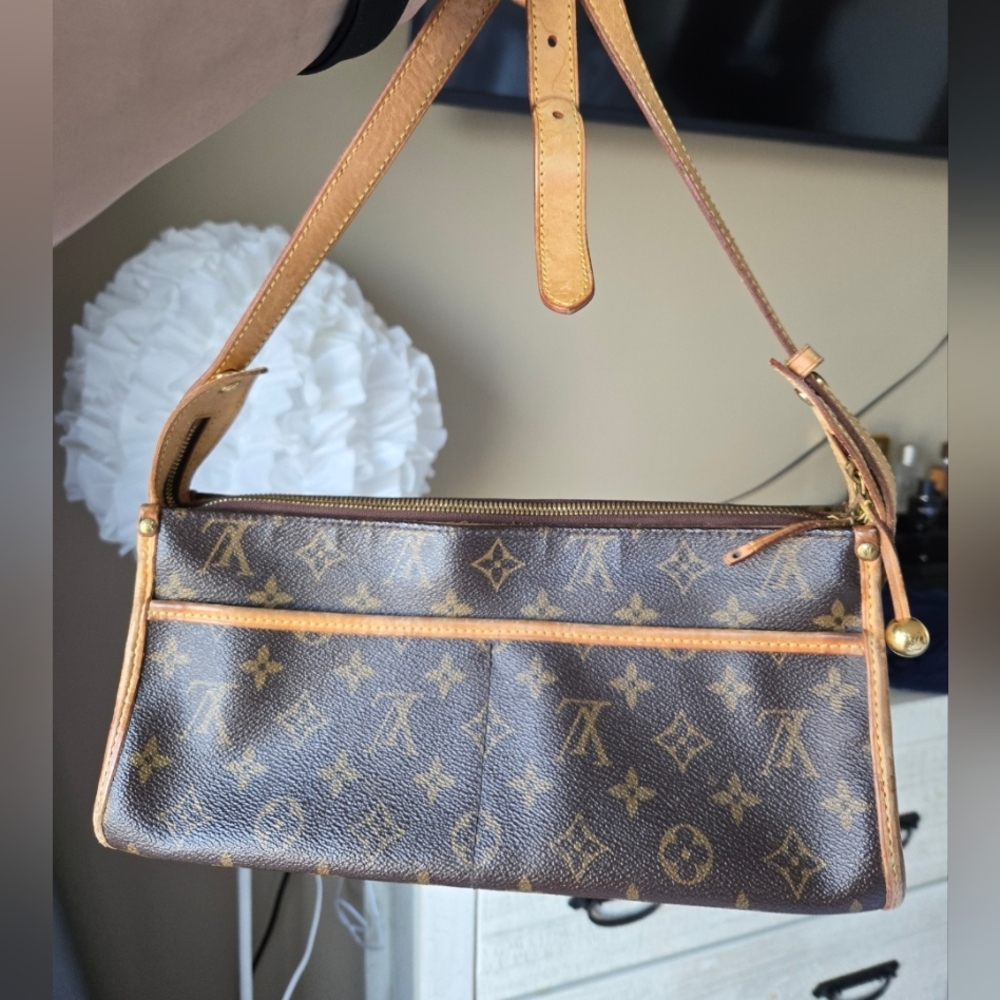 Louis Vuitton Brown Monogram Women's Bag